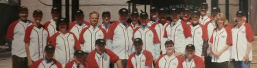 Kunzler team photo in baseball jerseys
